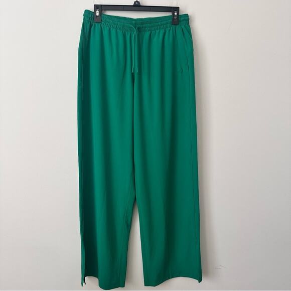 Lululemon Court Rival Wide Leg Track Pant Size 8 Regular Raceway Green NWT - Picture 4 of 8